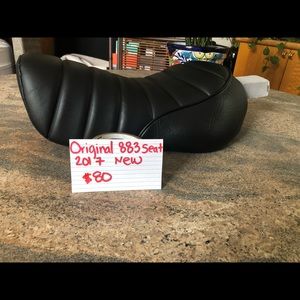 Harley Davidson Original 2017 883 iron seat
